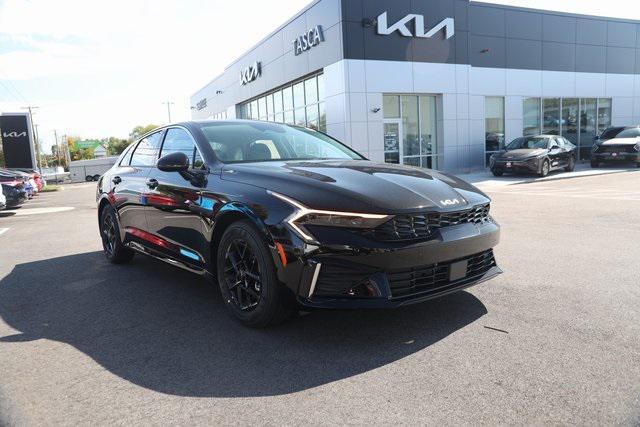 new 2025 Kia K5 car, priced at $28,330