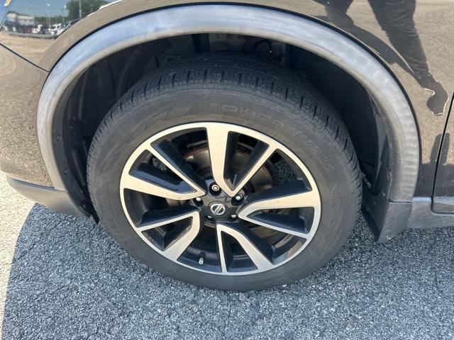 used 2018 Nissan Rogue car, priced at $13,995