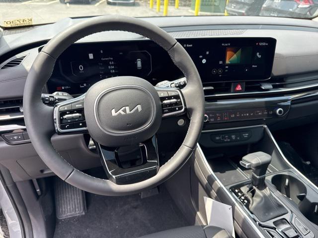 new 2026 Kia Carnival car, priced at $53,285