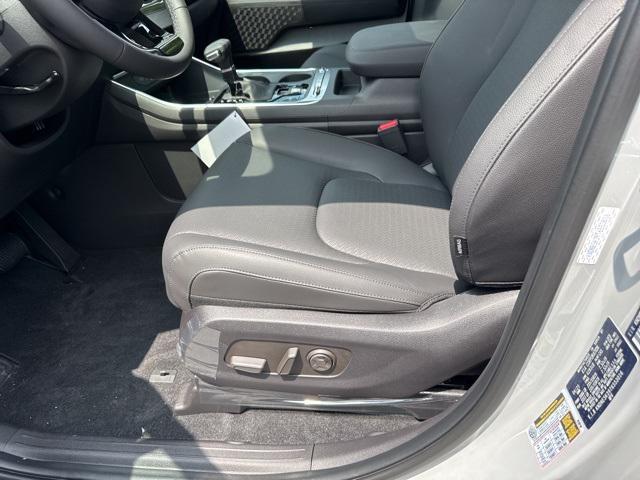 new 2026 Kia Carnival car, priced at $53,285
