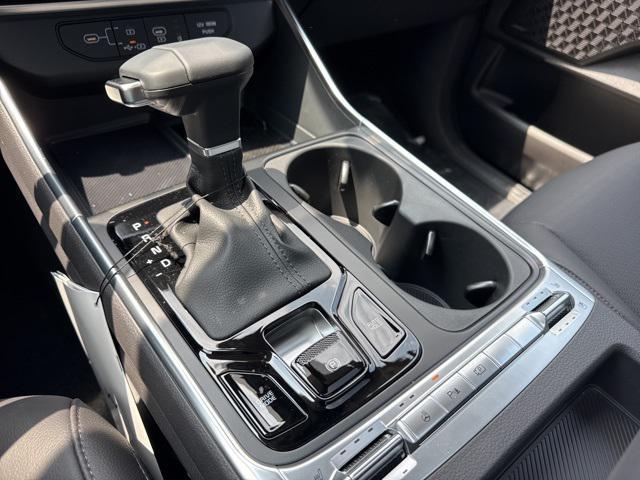 new 2026 Kia Carnival car, priced at $53,285