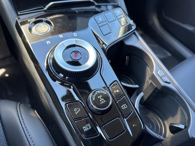 new 2025 Kia Sportage Hybrid car, priced at $34,510