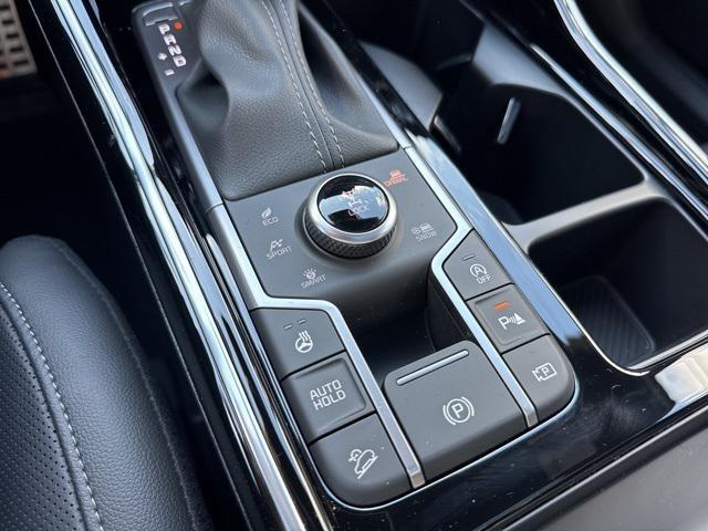 new 2025 Kia Sorento car, priced at $48,135