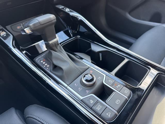 new 2025 Kia Sorento car, priced at $48,135