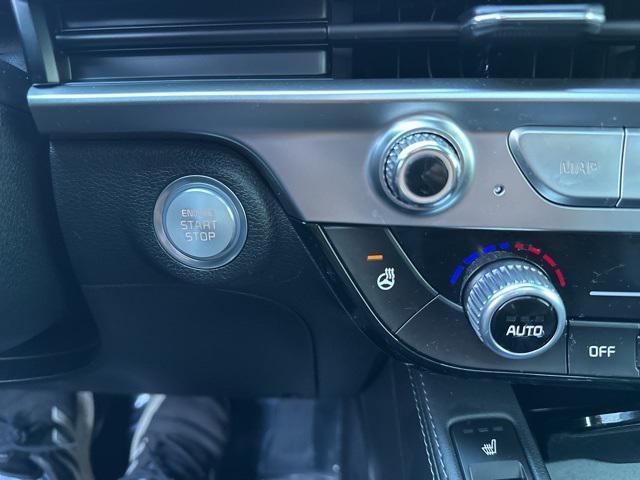 used 2025 Kia Telluride car, priced at $43,900