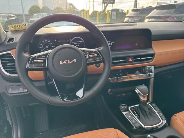 new 2025 Kia Seltos car, priced at $31,455