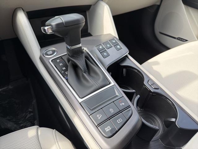 new 2026 Kia Sportage car, priced at $39,665