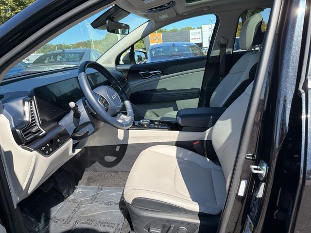 used 2023 Kia Sportage Hybrid car, priced at $24,900