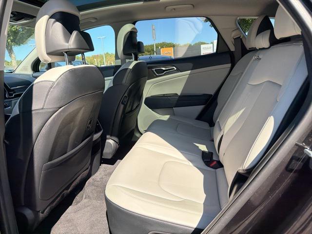 used 2023 Kia Sportage Hybrid car, priced at $24,900