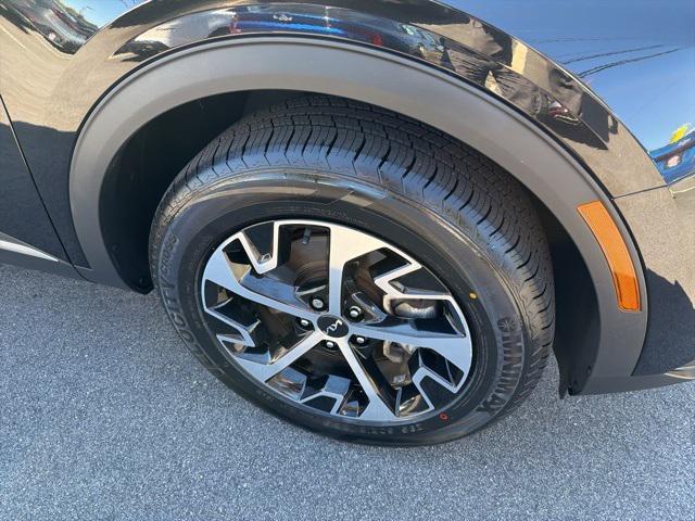 used 2023 Kia Sportage Hybrid car, priced at $24,900