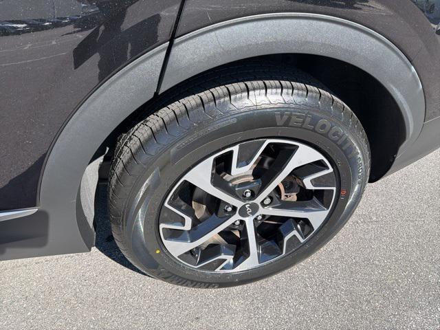 used 2023 Kia Sportage Hybrid car, priced at $24,900