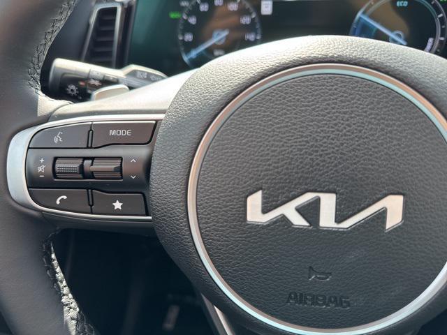 new 2025 Kia Sportage car, priced at $46,090