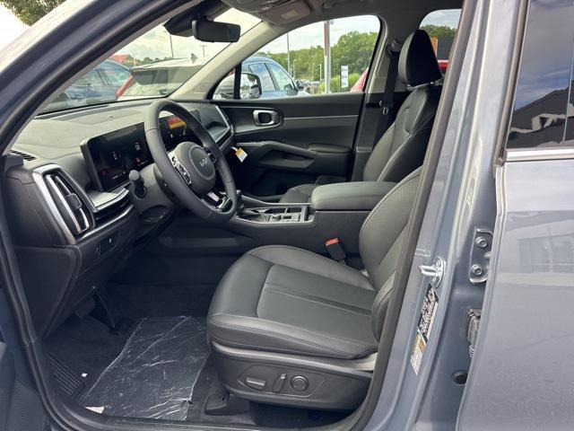 new 2025 Kia Sorento car, priced at $38,880