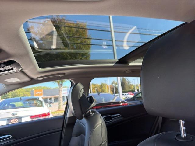 used 2023 Kia Sportage Hybrid car, priced at $24,650