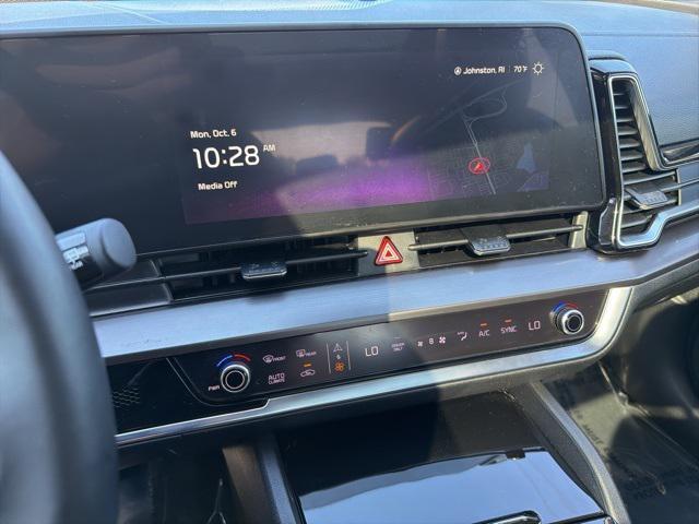 used 2023 Kia Sportage Hybrid car, priced at $24,650