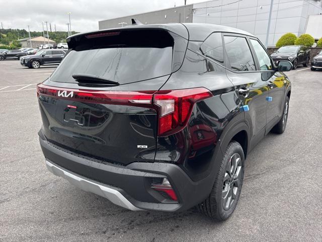 new 2025 Kia Seltos car, priced at $26,805