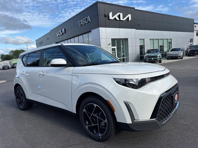 new 2025 Kia Soul car, priced at $26,705