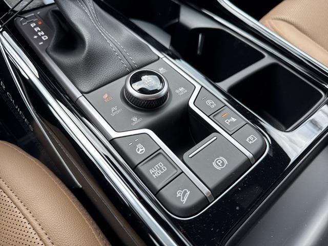 new 2025 Kia Sorento car, priced at $48,595