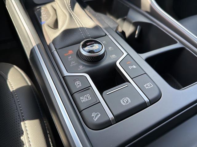 new 2026 Kia Sorento car, priced at $41,665