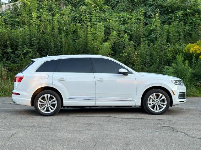 used 2017 Audi Q7 car, priced at $14,800