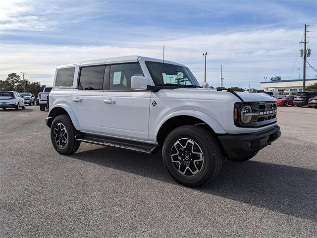 new 2025 Ford Bronco car, priced at $48,525
