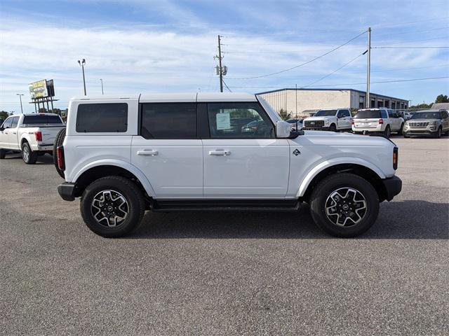 new 2025 Ford Bronco car, priced at $48,525