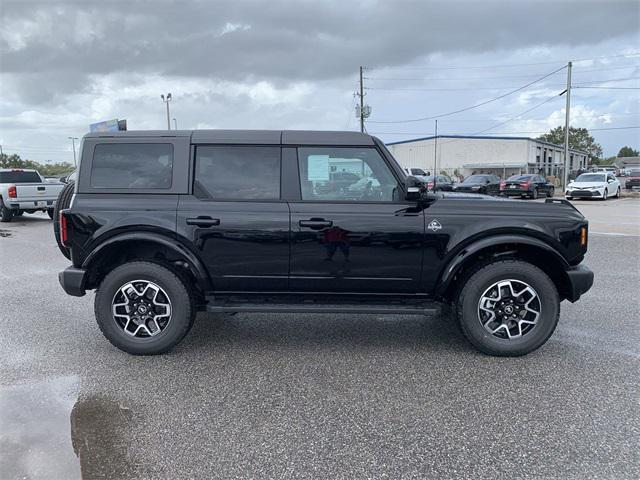 new 2024 Ford Bronco car, priced at $50,707