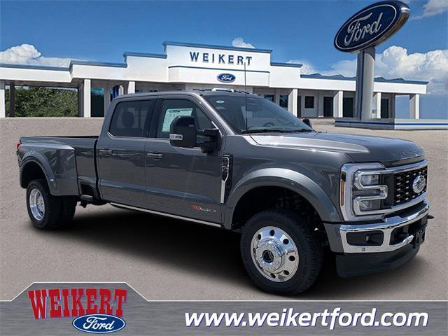 new 2025 Ford F-450 car, priced at $98,090