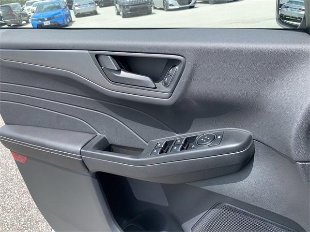 new 2025 Ford Escape car, priced at $25,894