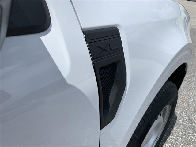 new 2025 Ford Maverick car, priced at $28,682