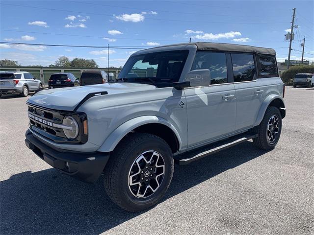 new 2024 Ford Bronco car, priced at $45,624