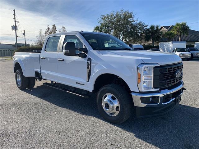 new 2024 Ford F-350 car, priced at $65,836