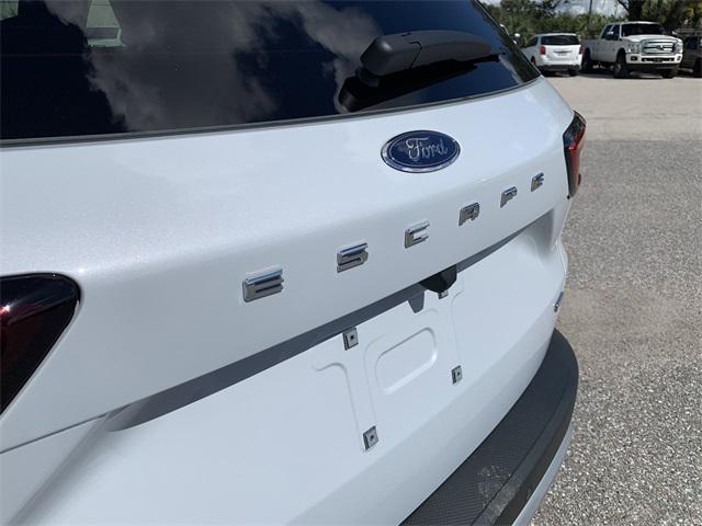 new 2026 Ford Escape PHEV car, priced at $36,847
