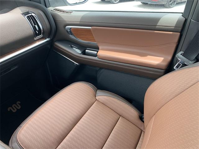 new 2025 Ford Expedition Max car, priced at $89,145