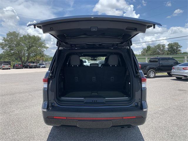 used 2024 Lincoln Navigator car, priced at $68,000