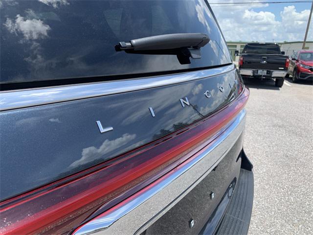 used 2024 Lincoln Navigator car, priced at $68,000