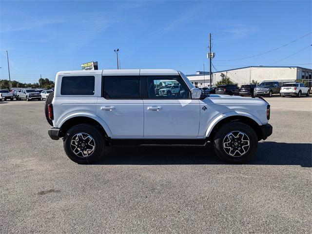 new 2025 Ford Bronco car, priced at $51,237