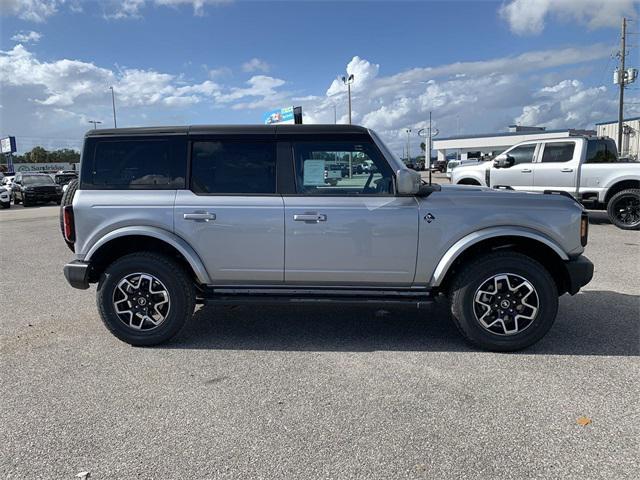 new 2024 Ford Bronco car, priced at $47,366