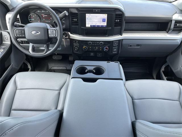 new 2025 Ford F-350 car, priced at $62,960