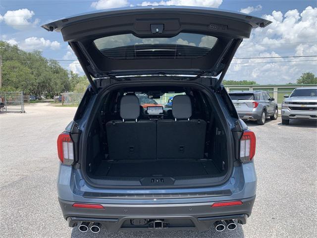 new 2025 Ford Explorer car, priced at $52,257
