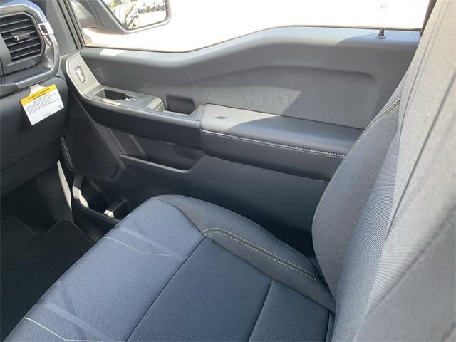 new 2025 Ford F-150 car, priced at $44,276