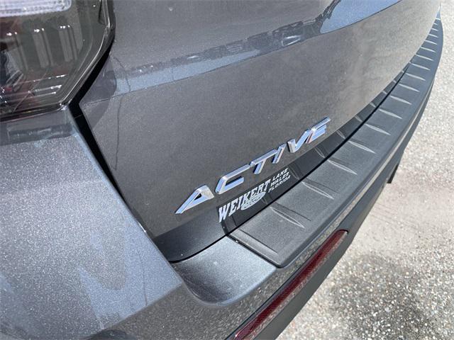 new 2025 Ford Explorer car, priced at $38,044