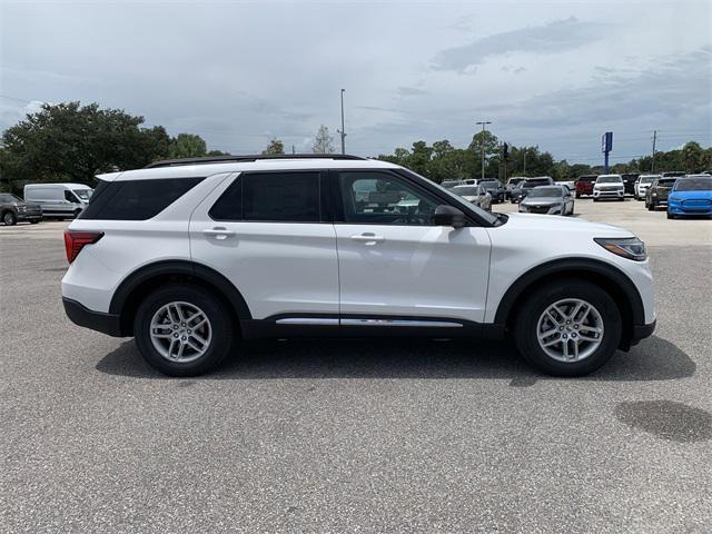 new 2025 Ford Explorer car, priced at $39,988