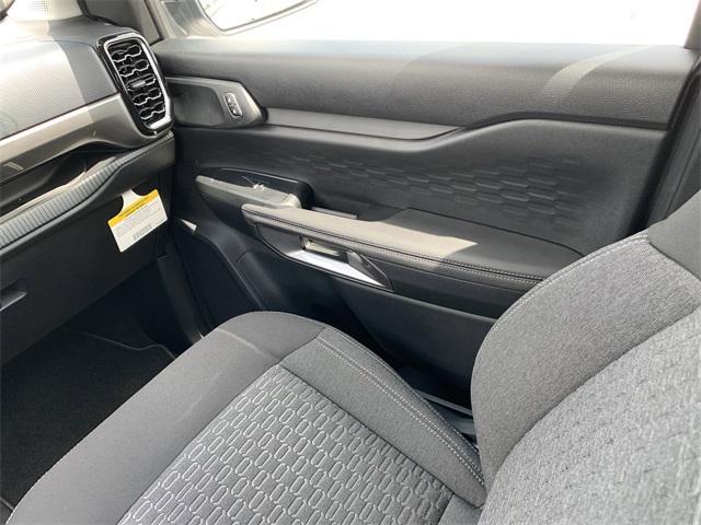 new 2025 Ford Ranger car, priced at $39,941