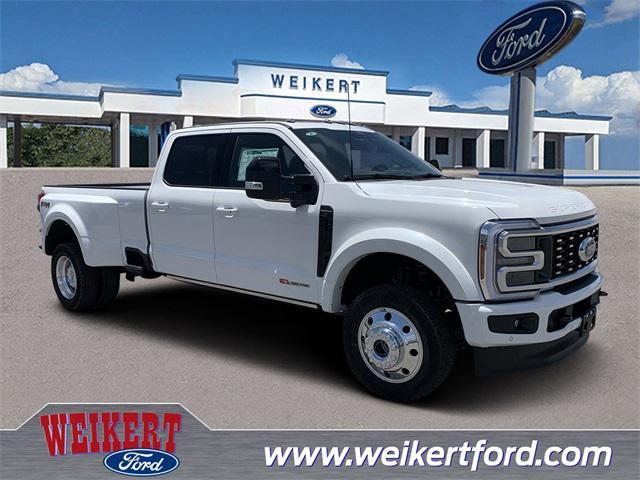 new 2025 Ford F-450 car, priced at $107,880