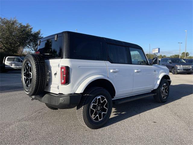 new 2024 Ford Bronco car, priced at $47,366