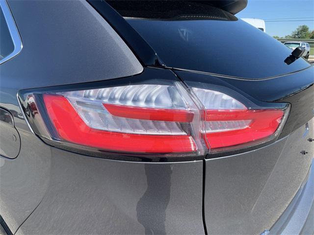 used 2023 Ford Edge car, priced at $28,000