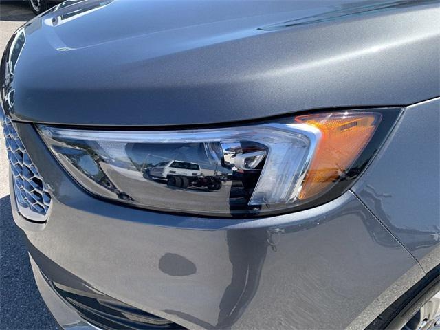 used 2023 Ford Edge car, priced at $28,000