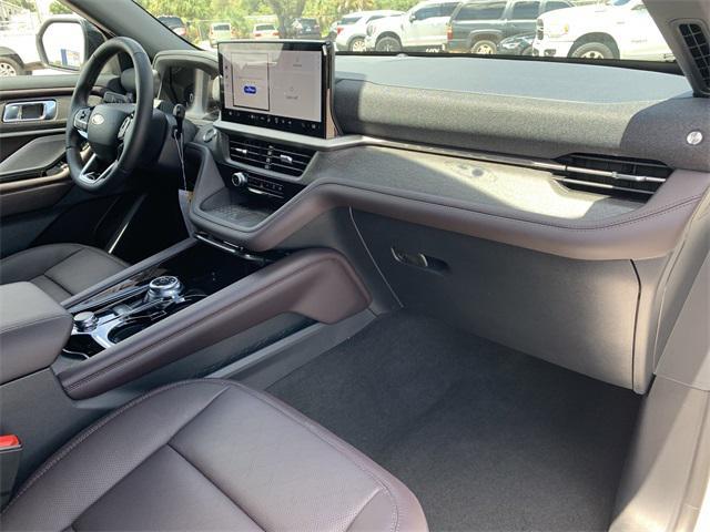 new 2025 Ford Explorer car, priced at $52,858