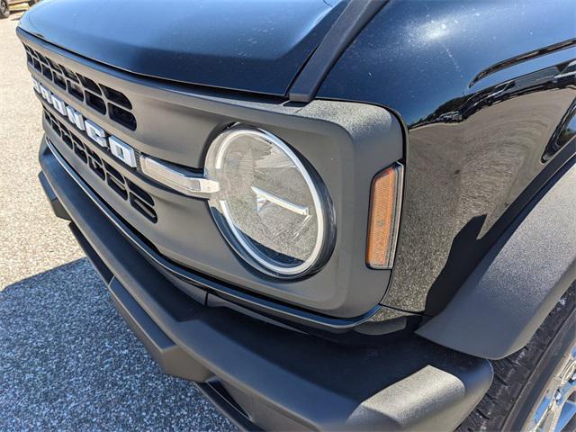 new 2025 Ford Bronco car, priced at $44,435